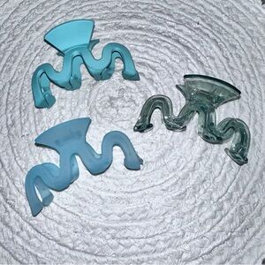 Fun Blue Bundle of‎ Claw Hair Clips